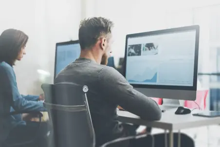 Logiciel immobilier : comment les agences pilotent leurs ventes en 2026 ?