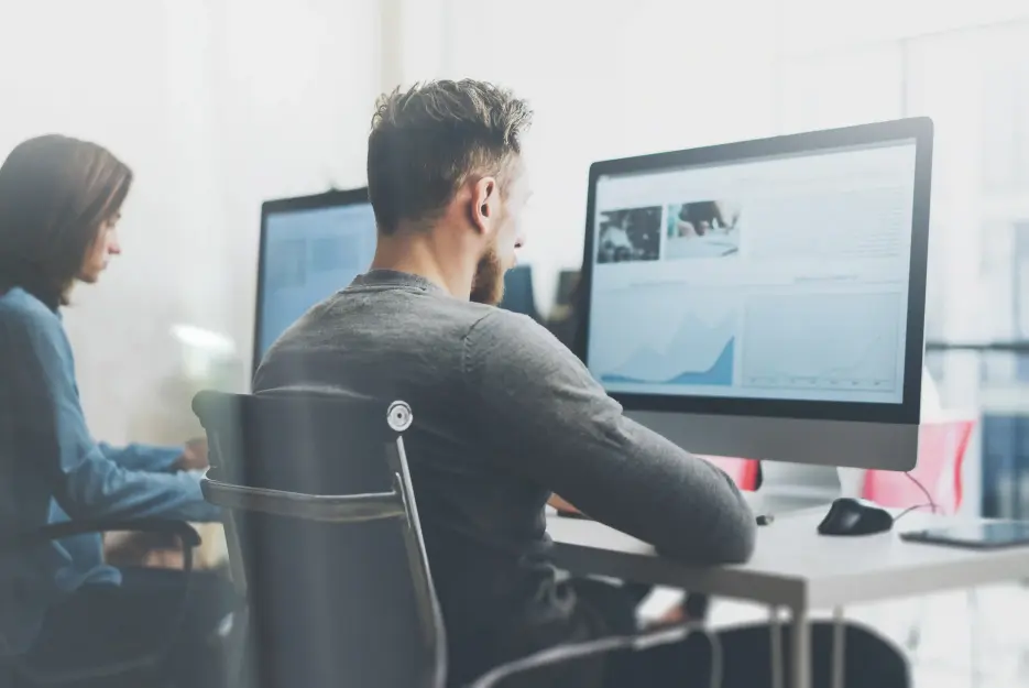 Logiciel immobilier : comment les agences pilotent leurs ventes en 2026 ?